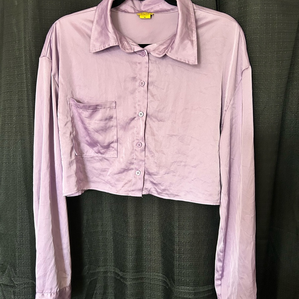 Daisy Lilac Button-Down Crop Top Shirt